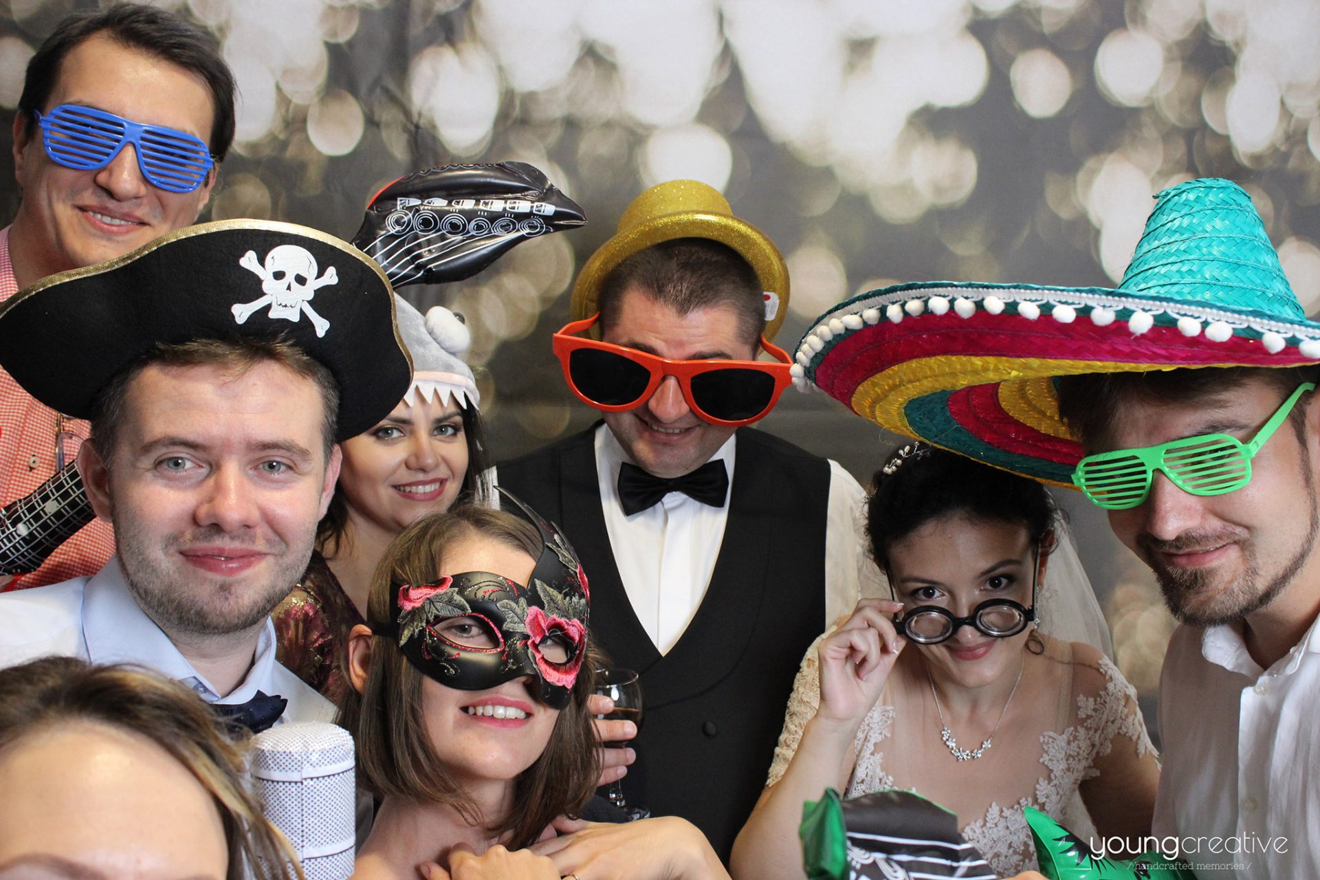 Stefan & Mihaela / Cabina foto evenimente Suceava / youngcreative.info media