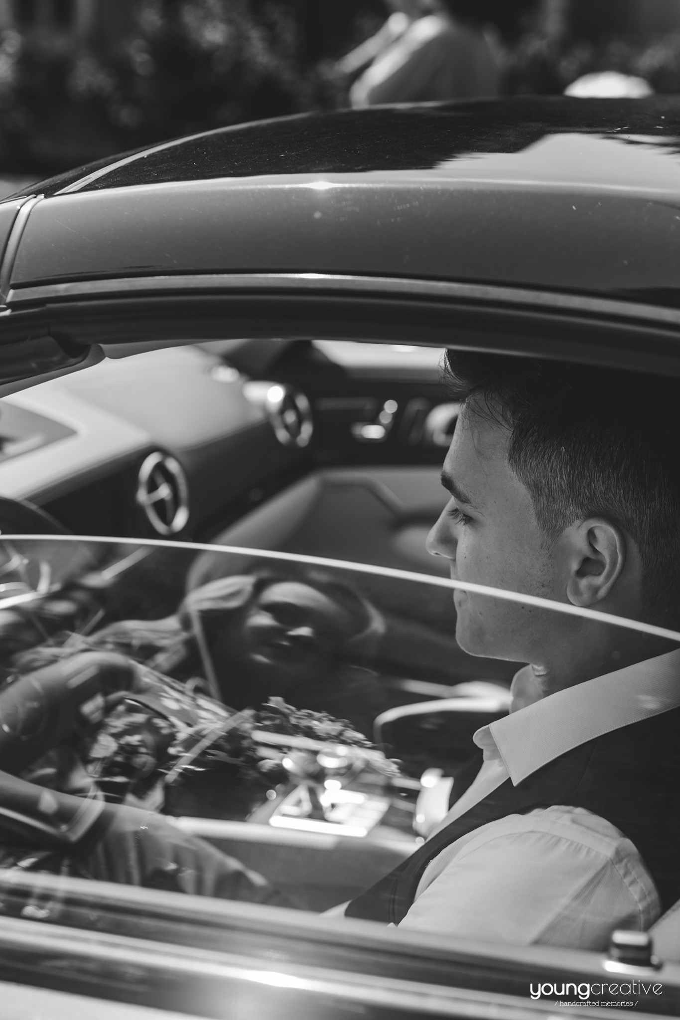 Larisa & Laurentiu | youngcreative.info media © Dan Filipciuc, Cristina Bejan | fotografie de nunta Iasi