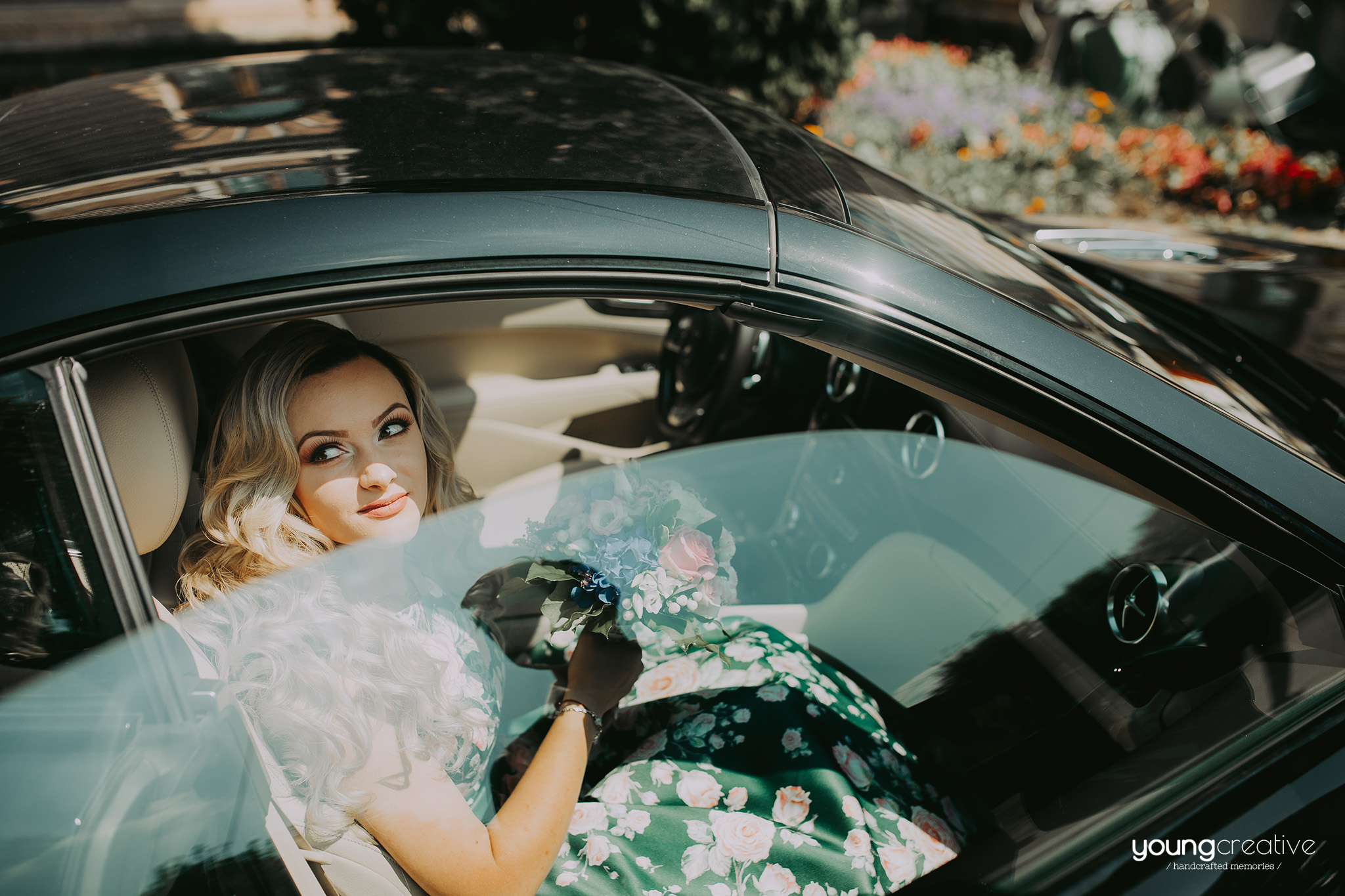 Larisa & Laurentiu | youngcreative.info media © Dan Filipciuc, Cristina Bejan | fotografie de nunta Iasi