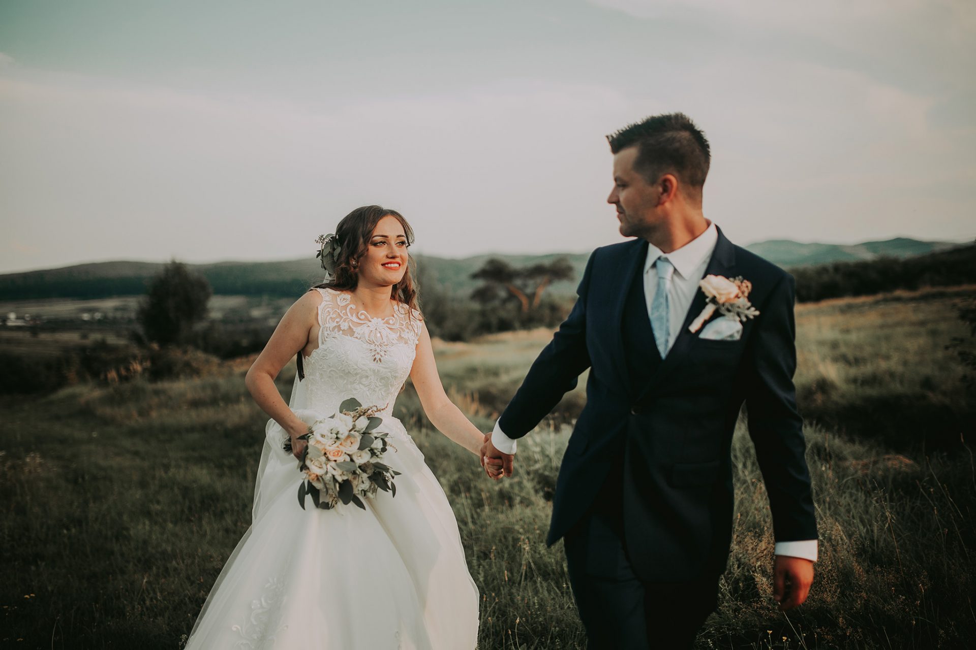 Maria & Teodor | youngcreative.info media © Dan Filipciuc, Cristina Bejan | fotografie nunta Suceava