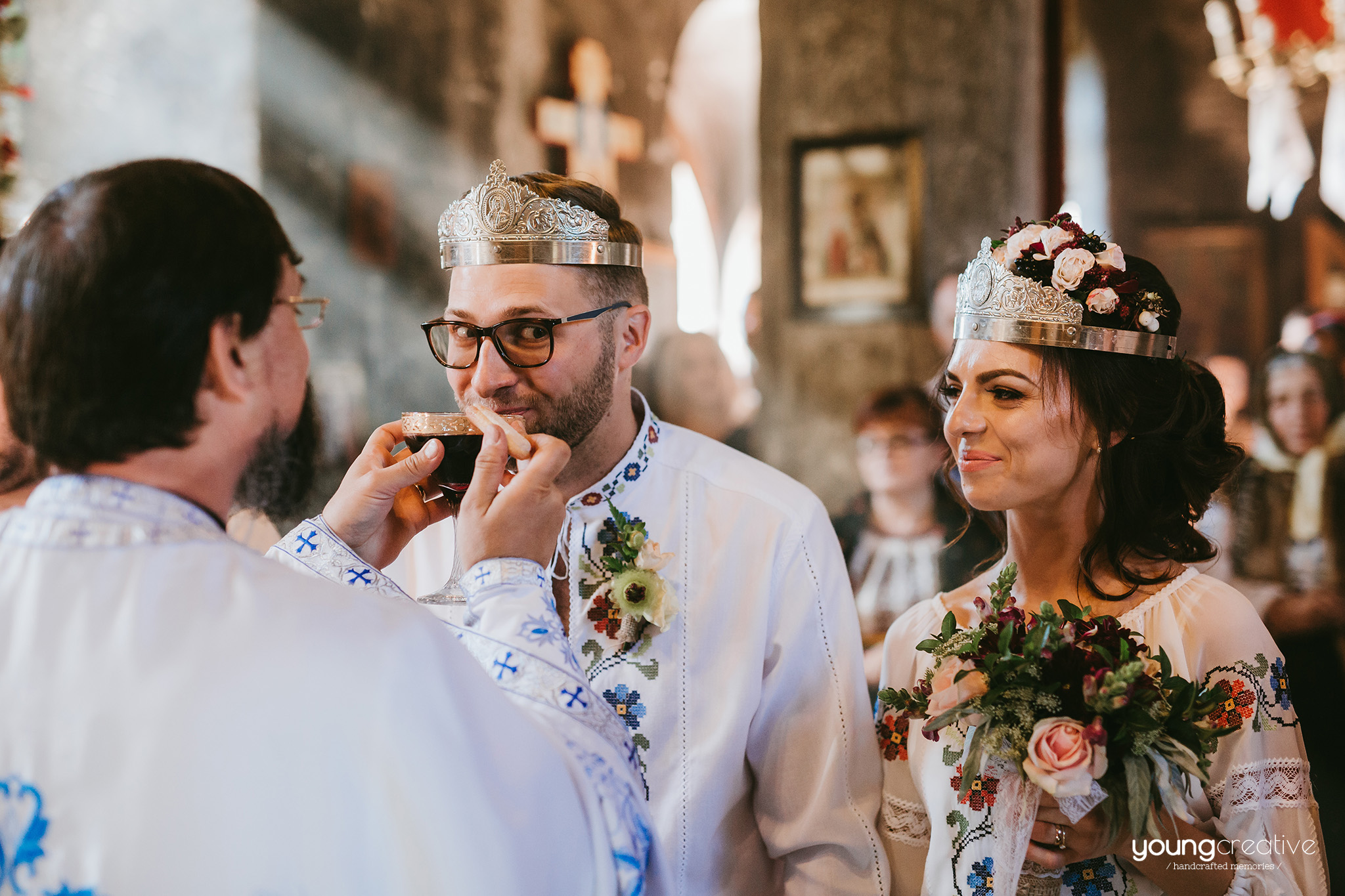 Luminita & Emanuel | youngcreative.info media © Dan Filipciuc, Cristina Bejan | fotografie nunta Suceava