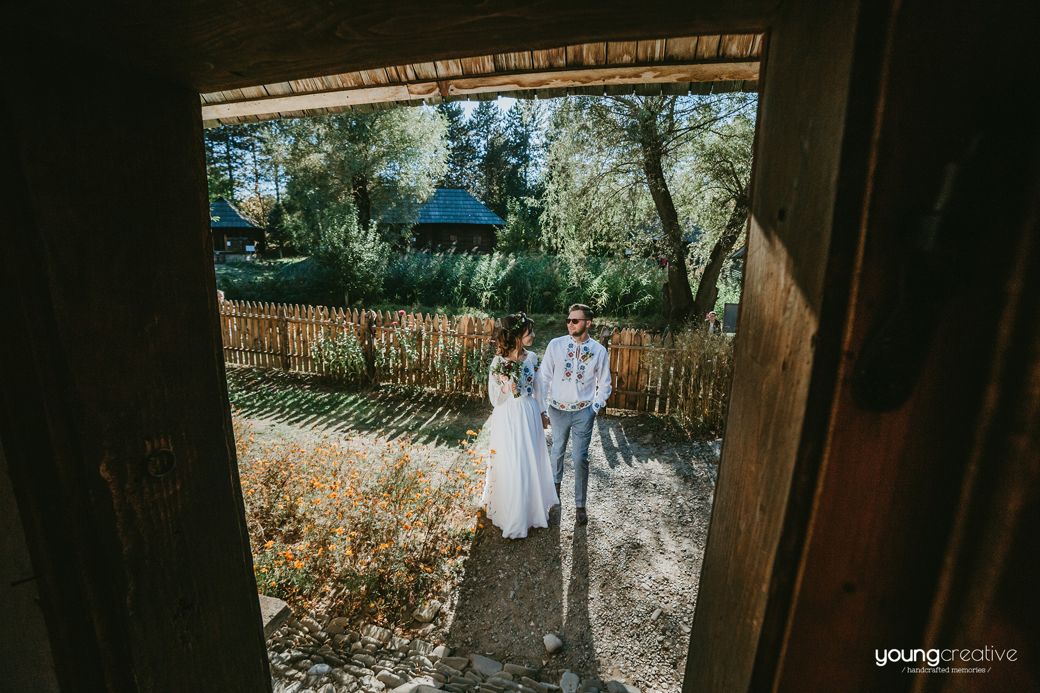 Luminita & Emanuel | youngcreative.info media © Dan Filipciuc, Cristina Bejan | fotografie nunta Suceava