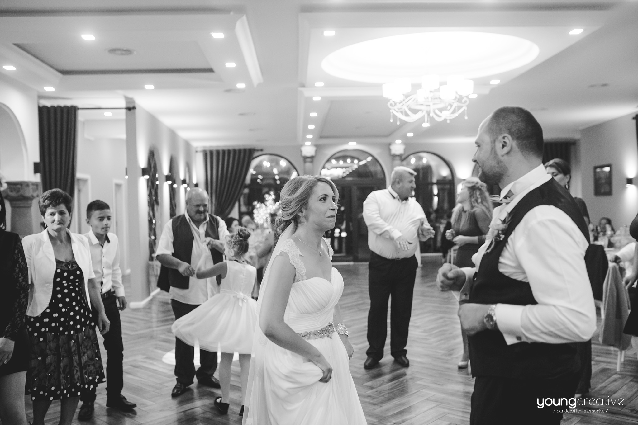 Iuliana & Cristian | youngcreative.info media © Dan Filipciuc, Cristina Bejan | fotografie nunta Roman