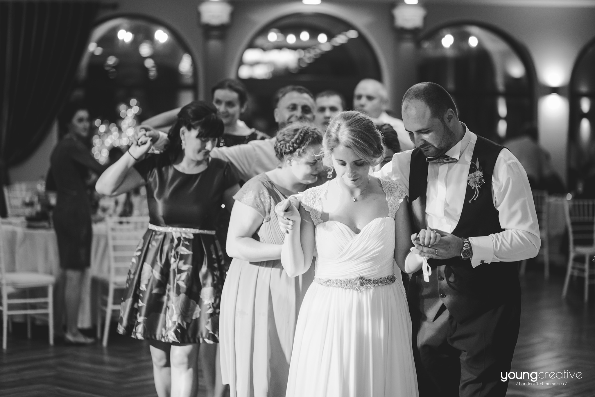 Iuliana & Cristian | youngcreative.info media © Dan Filipciuc, Cristina Bejan | fotografie nunta Roman