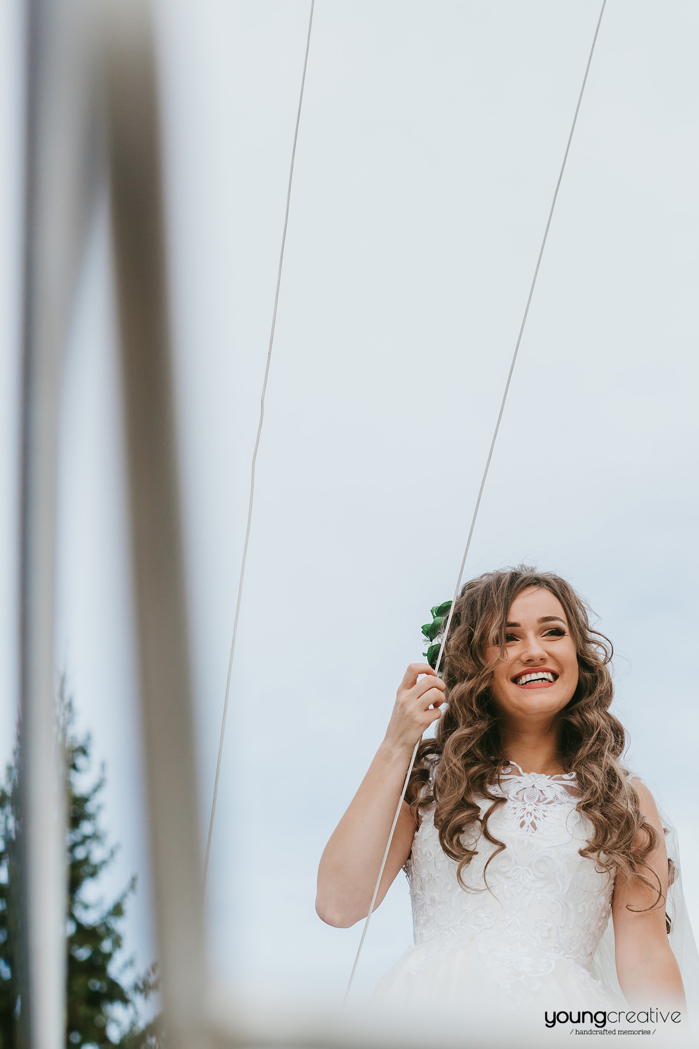 Maria & Teodor | youngcreative.info media © Dan Filipciuc, Cristina Bejan | Love The Dress