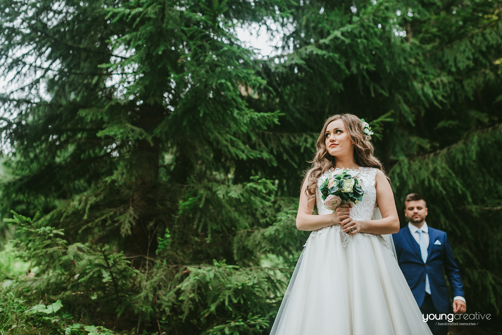 Maria & Teodor | youngcreative.info media © Dan Filipciuc, Cristina Bejan | Love The Dress
