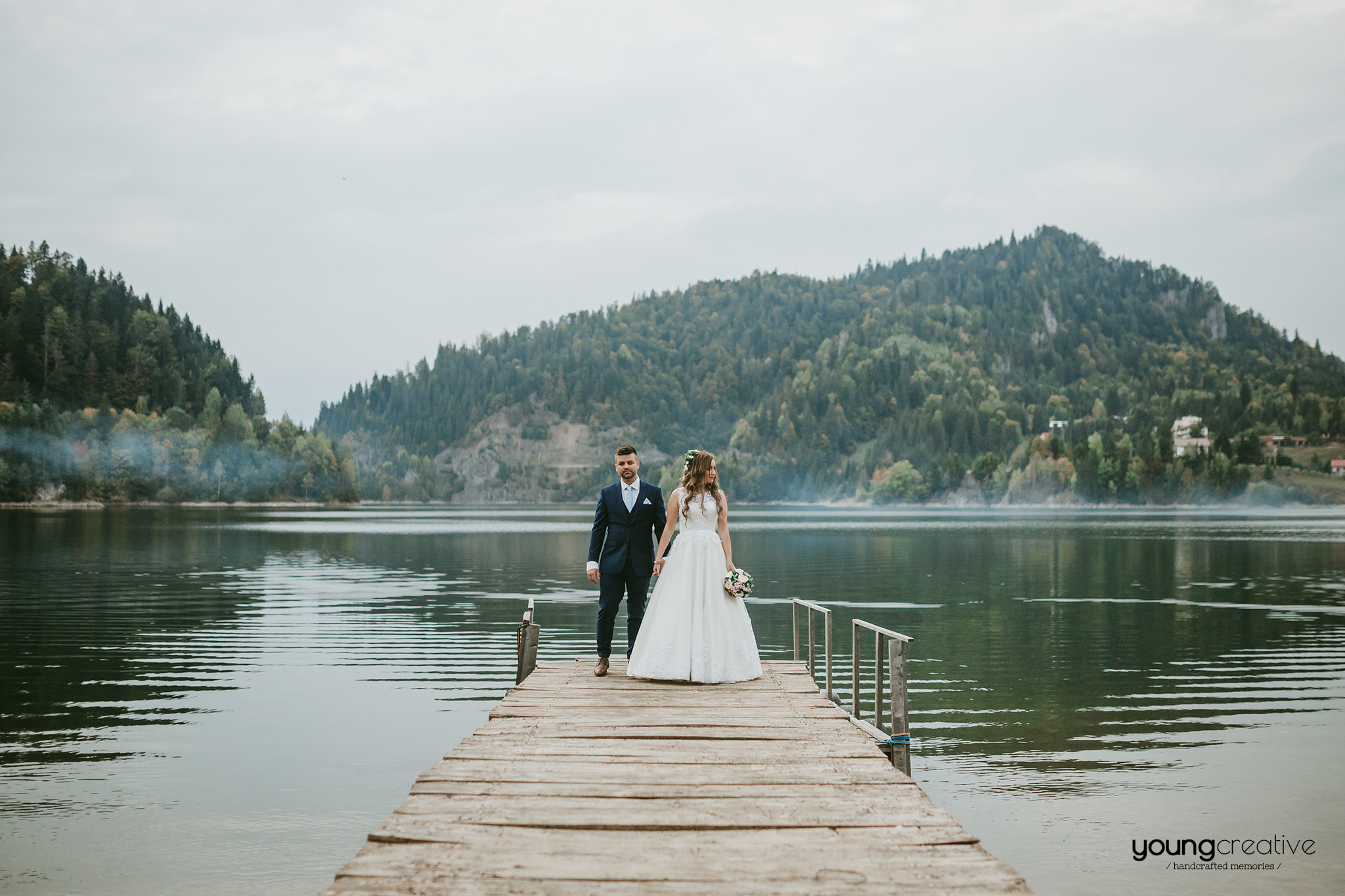 Maria & Teodor | youngcreative.info media © Dan Filipciuc, Cristina Bejan | Love The Dress