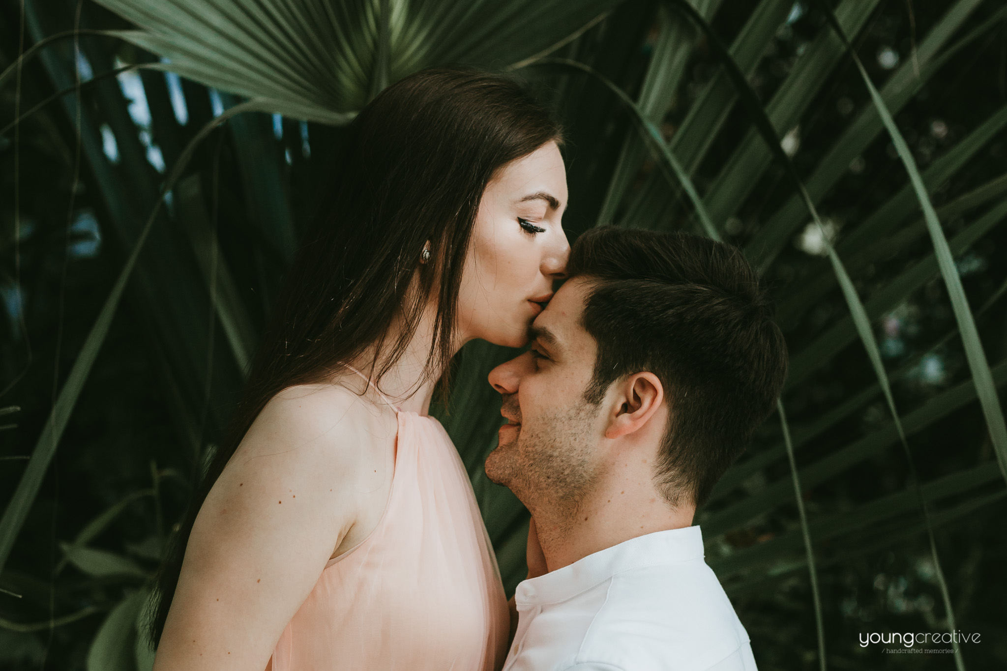 Daiana & Marius | youngcreative.info media © Dan Filipciuc, Cristina Bejan | save the date Iasi