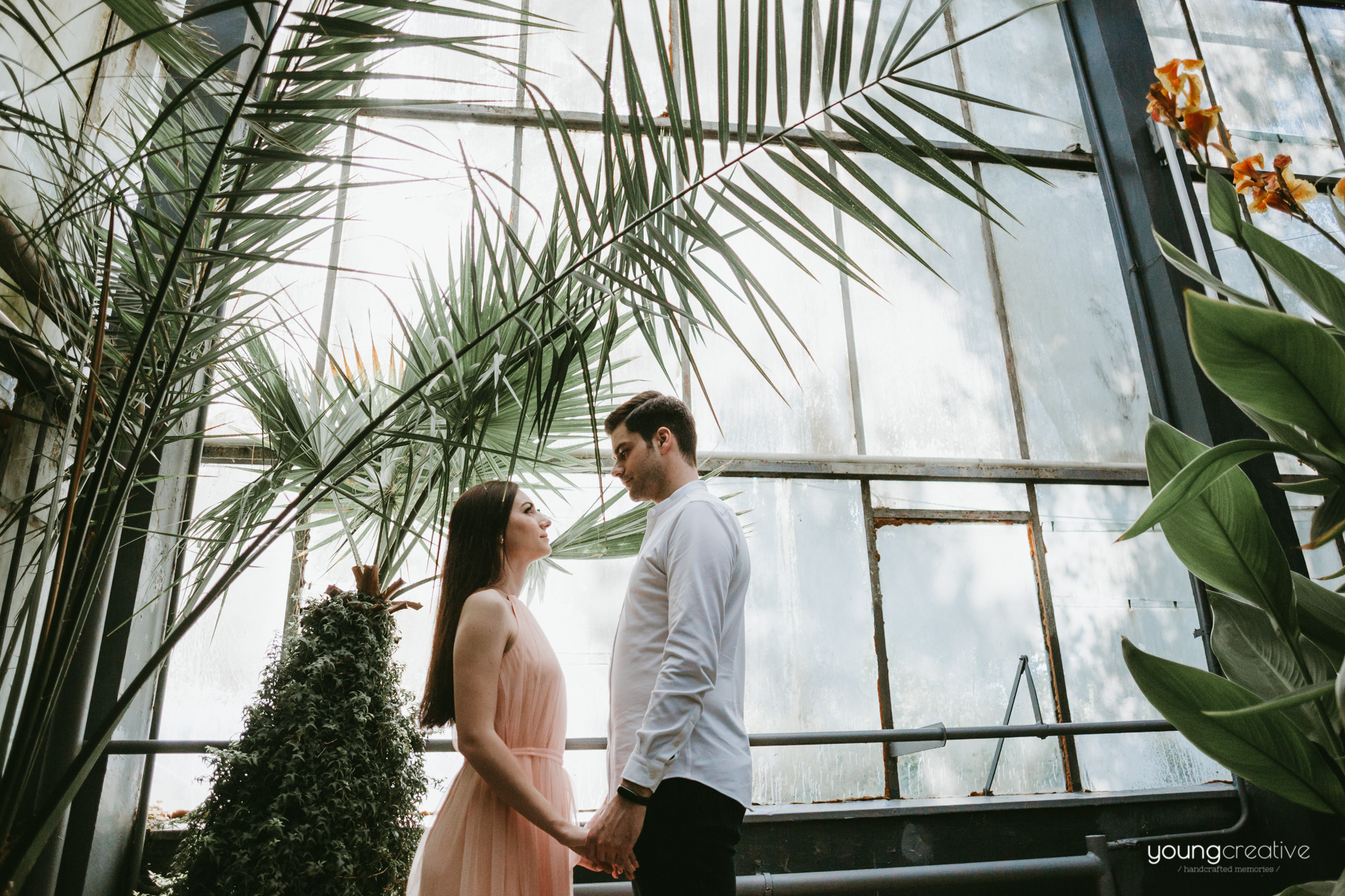 Daiana & Marius | youngcreative.info media © Dan Filipciuc, Cristina Bejan | save the date Iasi