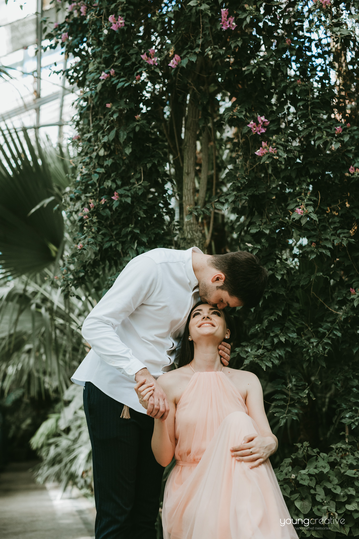 Daiana & Marius | youngcreative.info media © Dan Filipciuc, Cristina Bejan | save the date Iasi