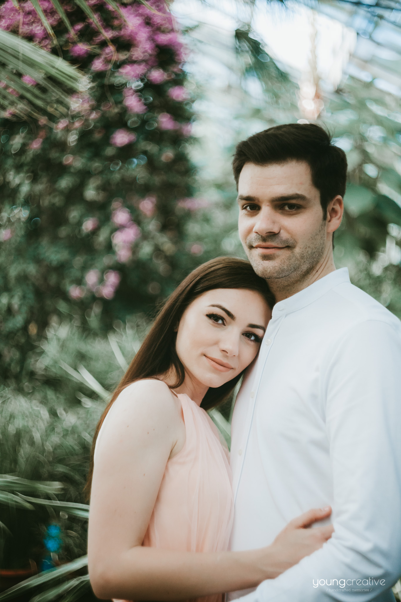Daiana & Marius | youngcreative.info media © Dan Filipciuc, Cristina Bejan | save the date Iasi