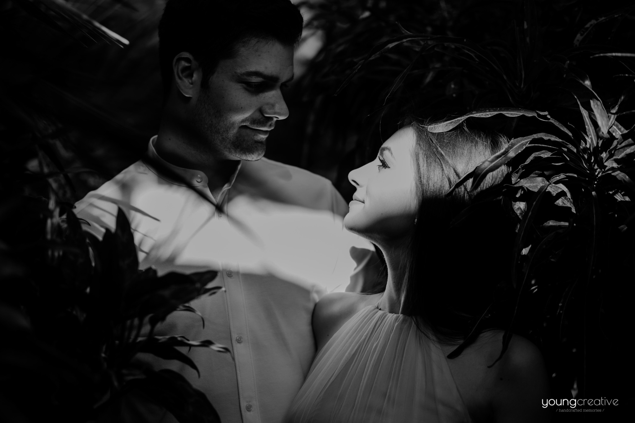 Daiana & Marius | youngcreative.info media © Dan Filipciuc, Cristina Bejan | save the date Iasi