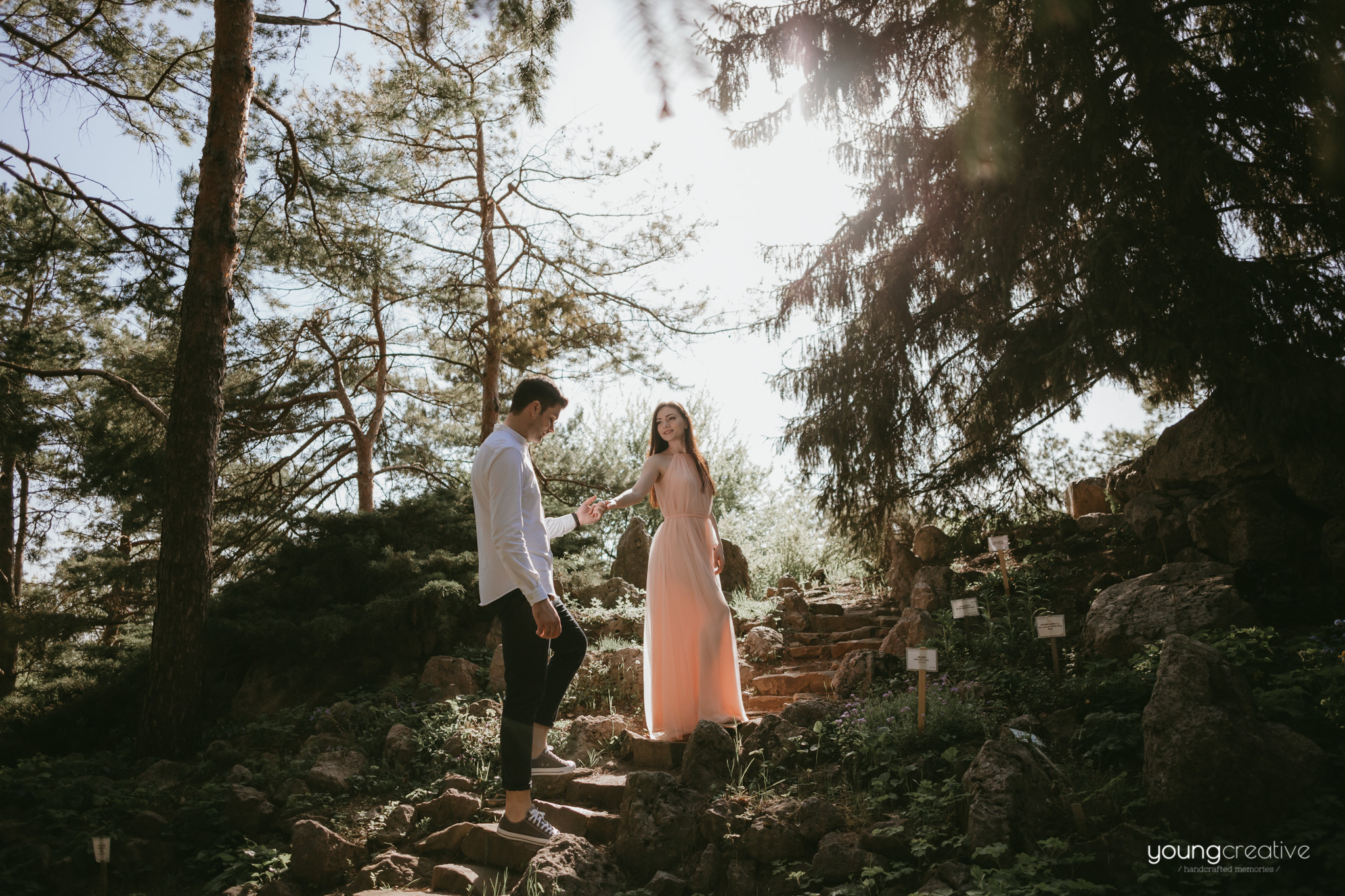 Daiana & Marius | youngcreative.info media © Dan Filipciuc, Cristina Bejan | save the date Iasi