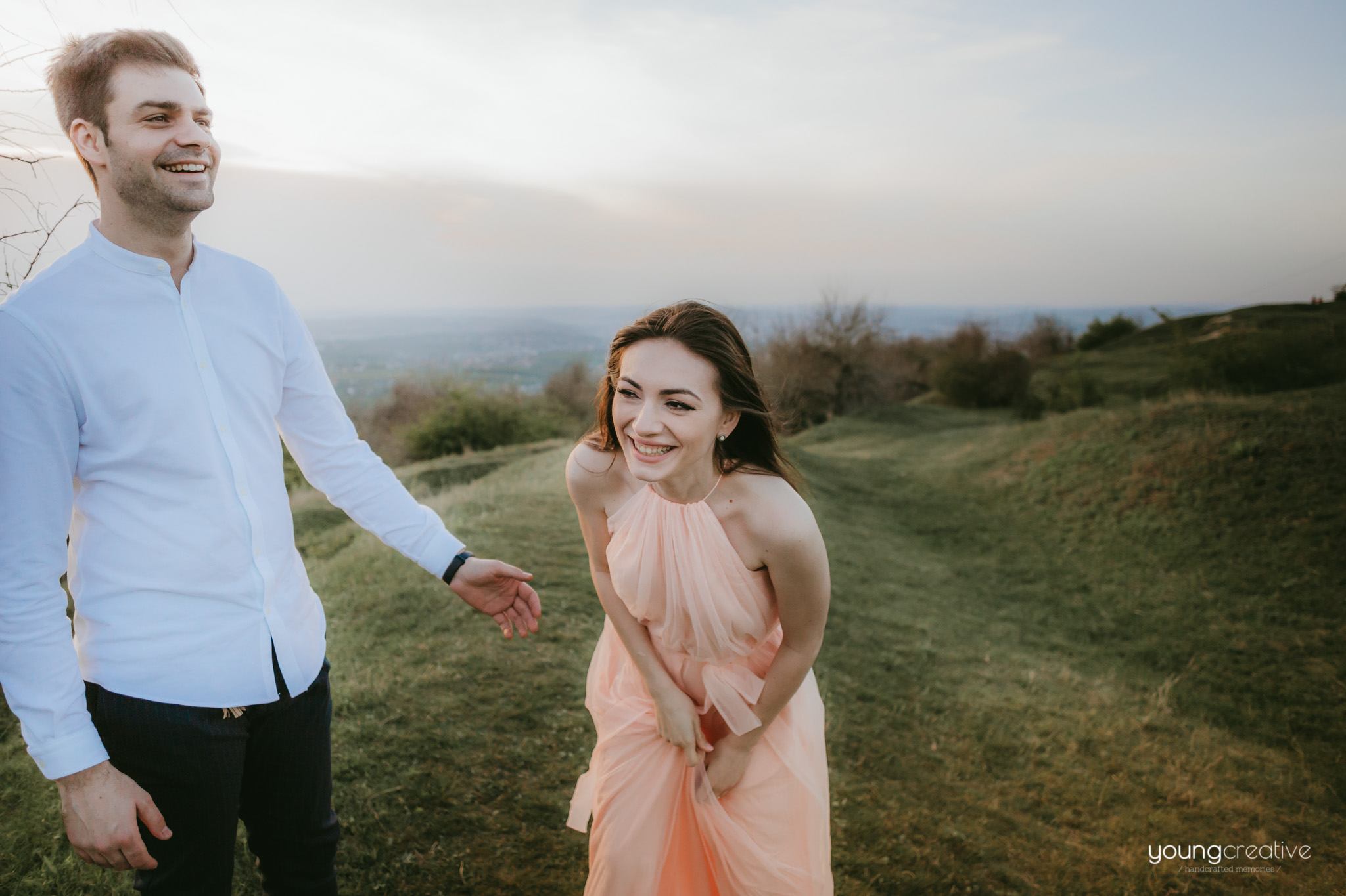 Daiana & Marius | youngcreative.info media © Dan Filipciuc, Cristina Bejan | save the date Iasi