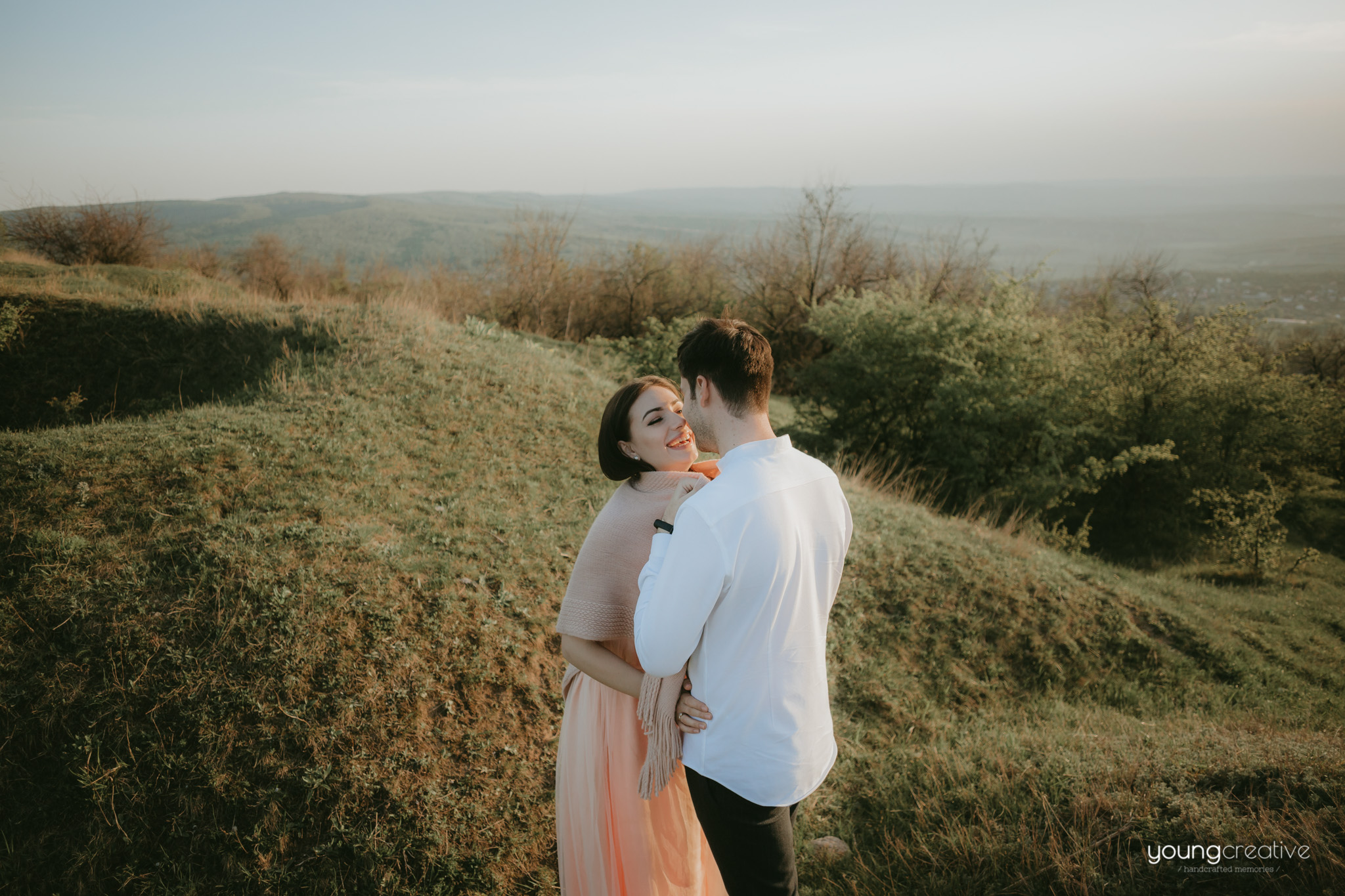 Daiana & Marius | youngcreative.info media © Dan Filipciuc, Cristina Bejan | save the date Iasi