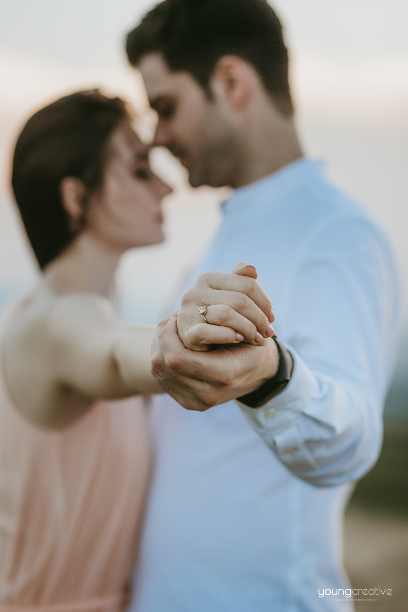 Daiana & Marius | youngcreative.info media © Dan Filipciuc, Cristina Bejan | save the date Iasi