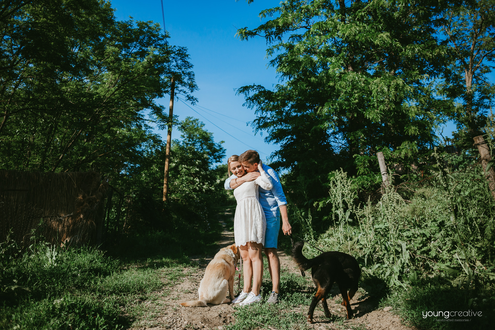 Larisa & Andrei | youngcreative.info media © Dan Filipciuc, Cristina Bejan | save the date Iasi