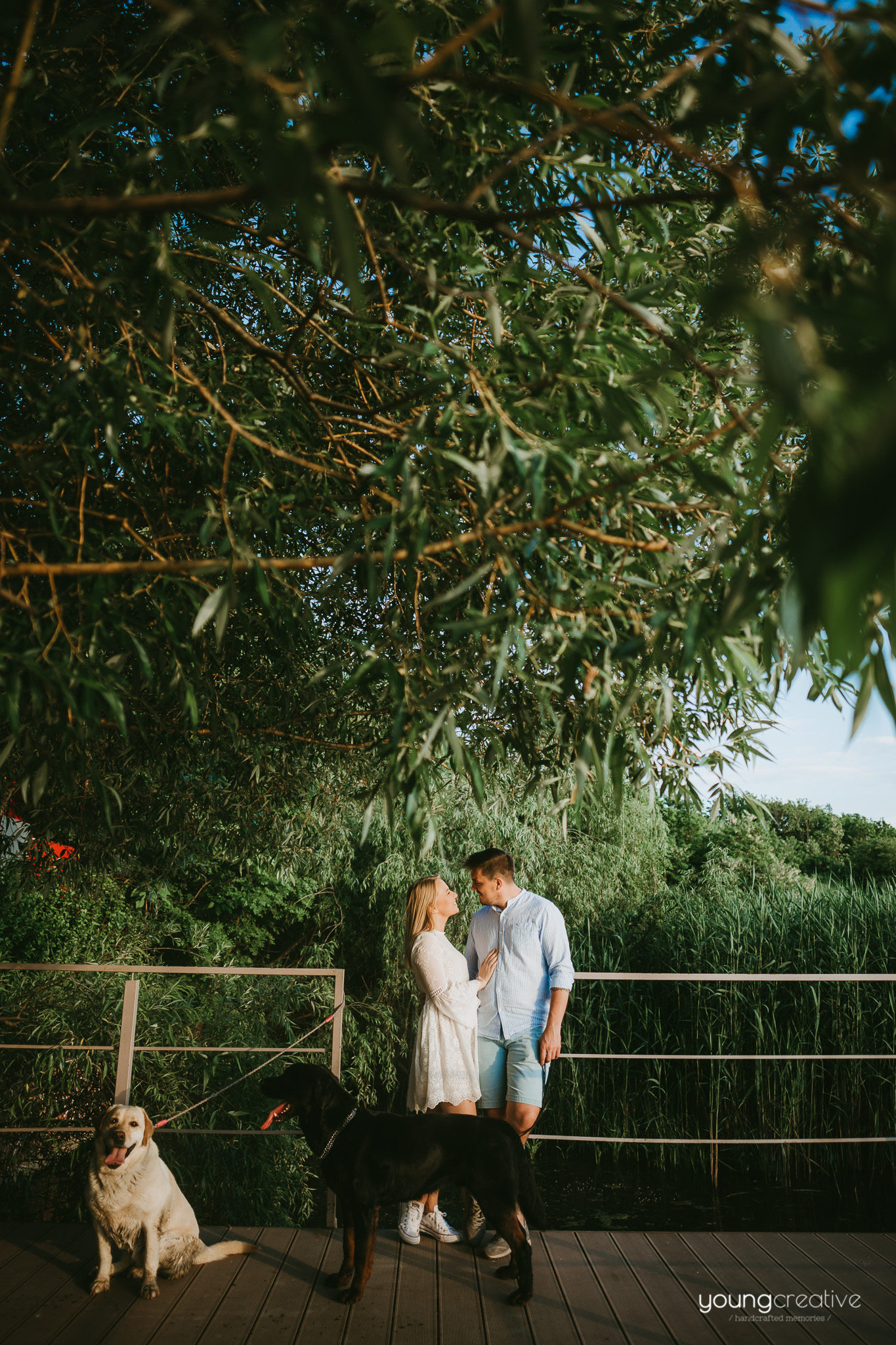 Larisa & Andrei | youngcreative.info media © Dan Filipciuc, Cristina Bejan | save the date Iasi