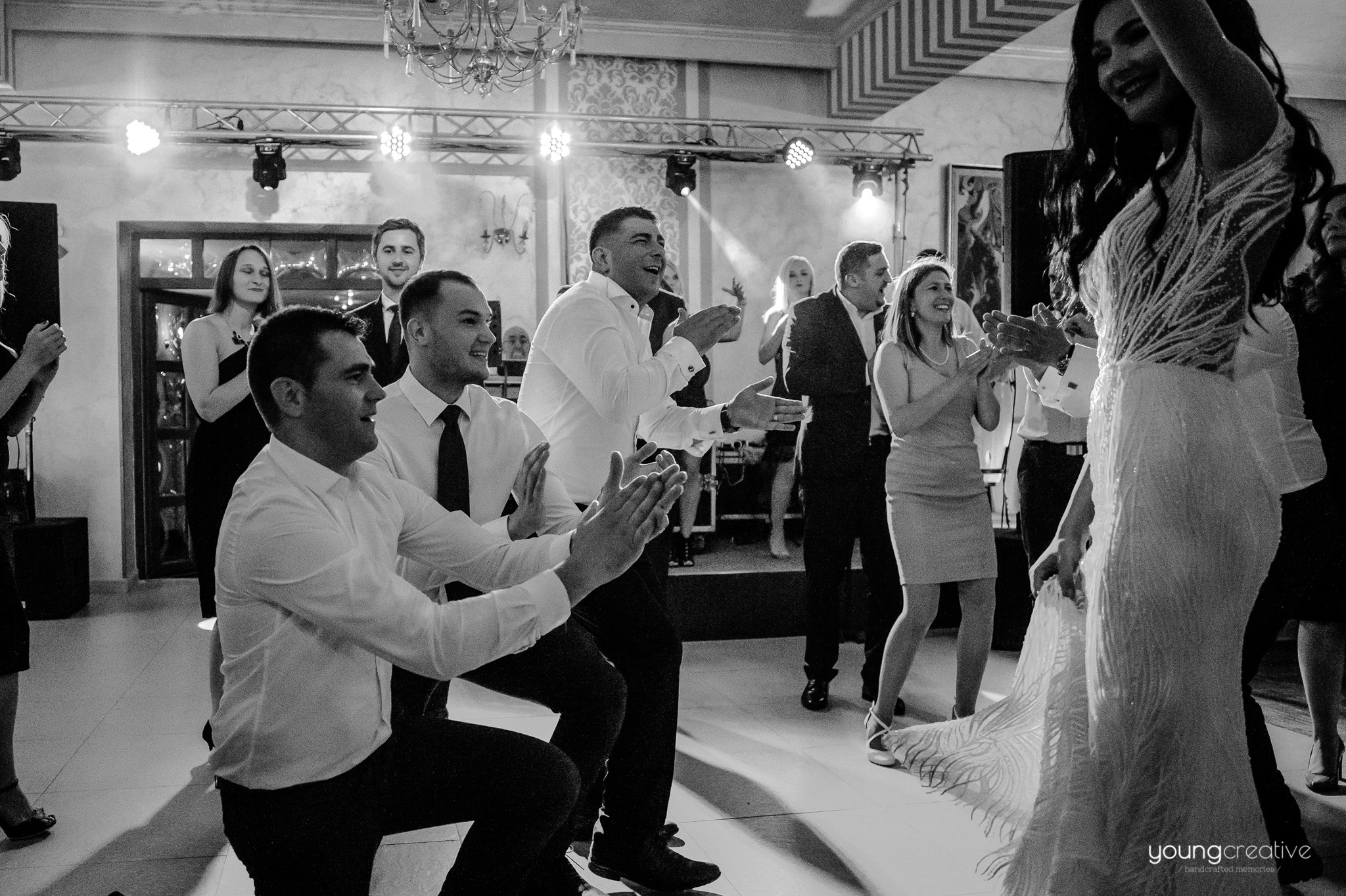 Cristina & Cozmin | youngcreative.info media © Dan Filipciuc, Cristina Bejan | fotograf nunta Falticeni