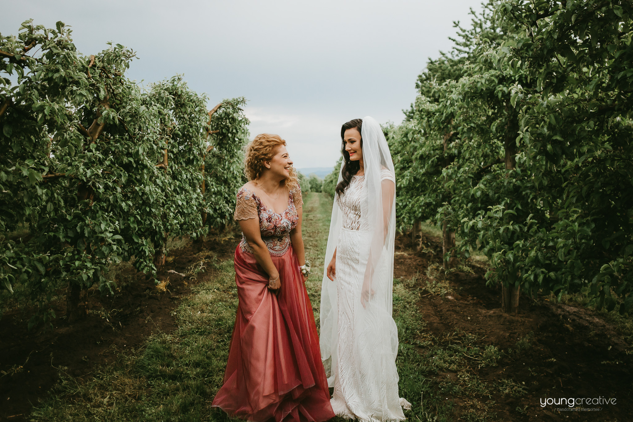 Cristina & Cozmin | youngcreative.info media © Dan Filipciuc, Cristina Bejan | fotograf nunta Falticeni
