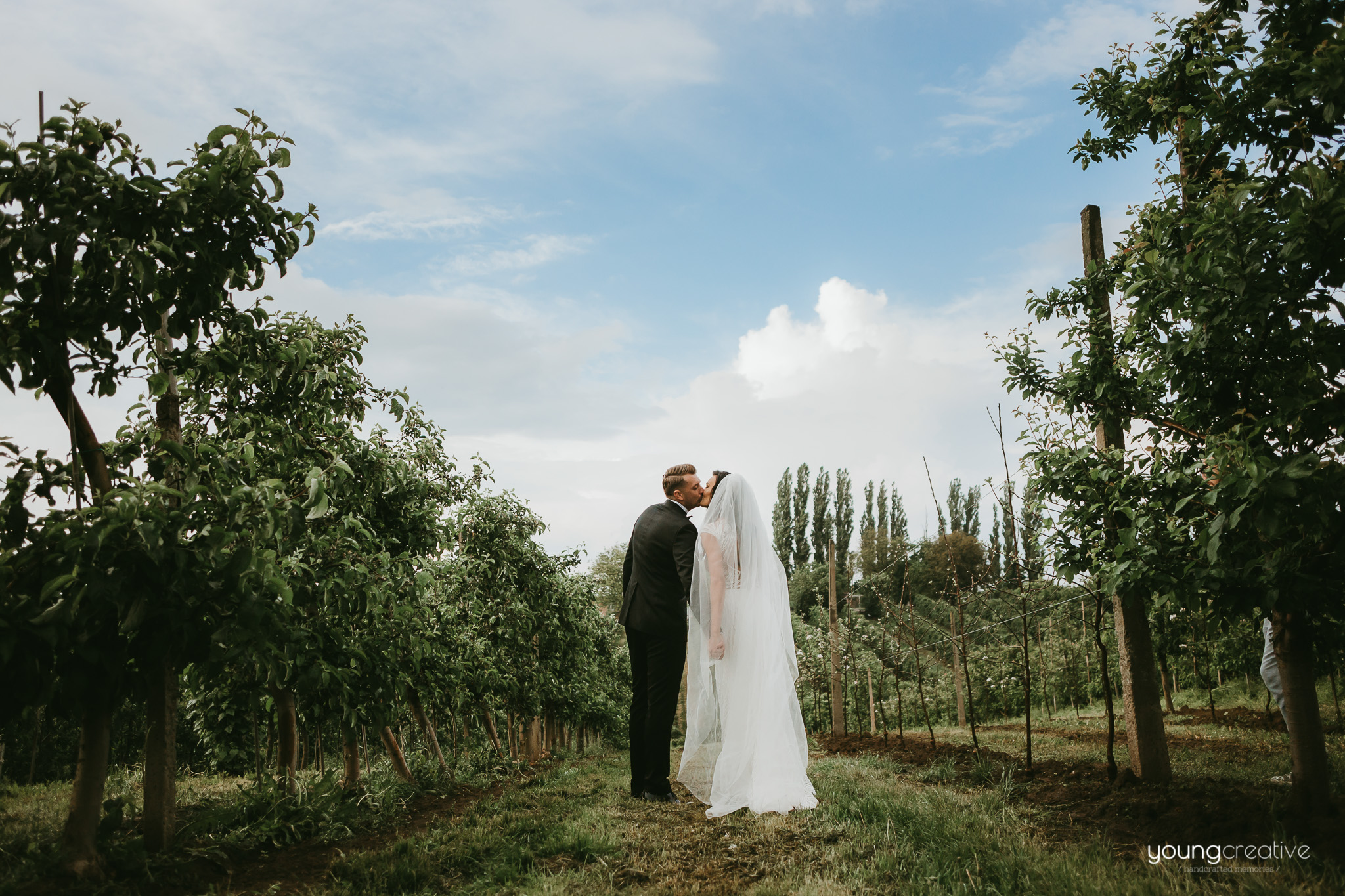Cristina & Cozmin | youngcreative.info media © Dan Filipciuc, Cristina Bejan | fotograf nunta Falticeni