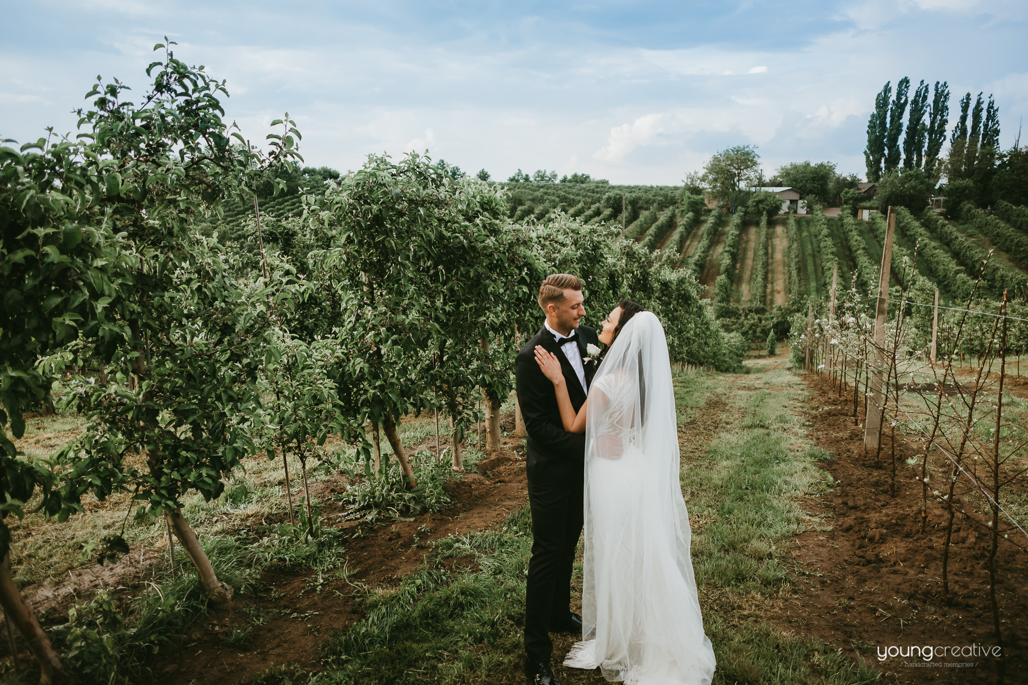 Cristina & Cozmin | youngcreative.info media © Dan Filipciuc, Cristina Bejan | fotograf nunta Falticeni