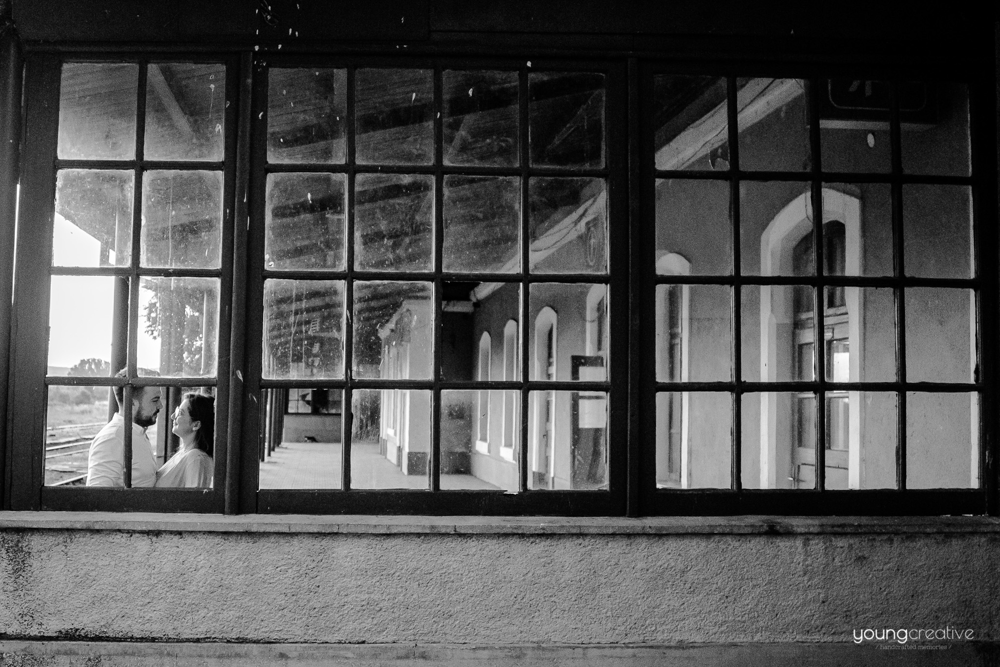 Iulia & Constantin | youngcreative.info media © Dan Filipciuc, Cristina Bejan | save the date Suceava