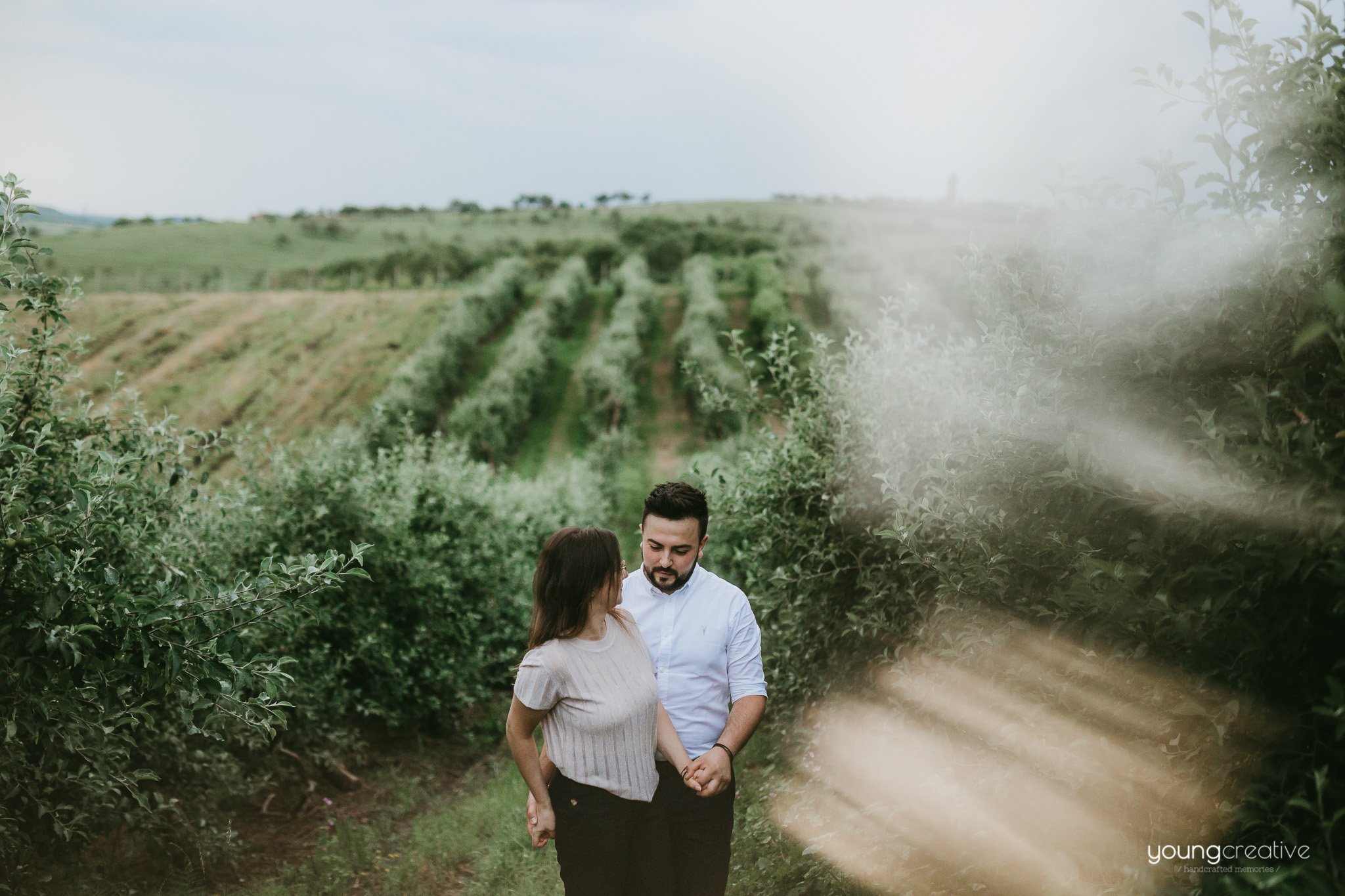 Iulia & Constantin | youngcreative.info media © Dan Filipciuc, Cristina Bejan | save the date Suceava