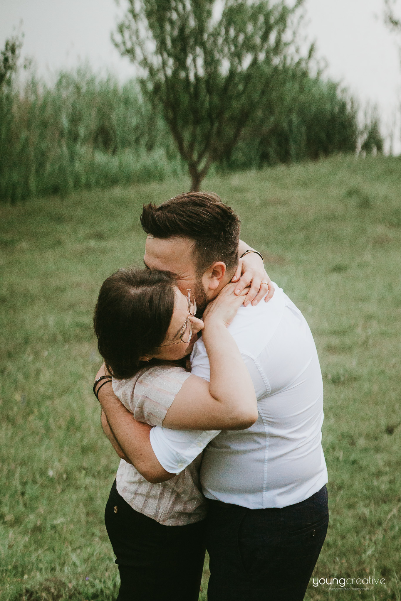 Iulia & Constantin | youngcreative.info media © Dan Filipciuc, Cristina Bejan | save the date Suceava
