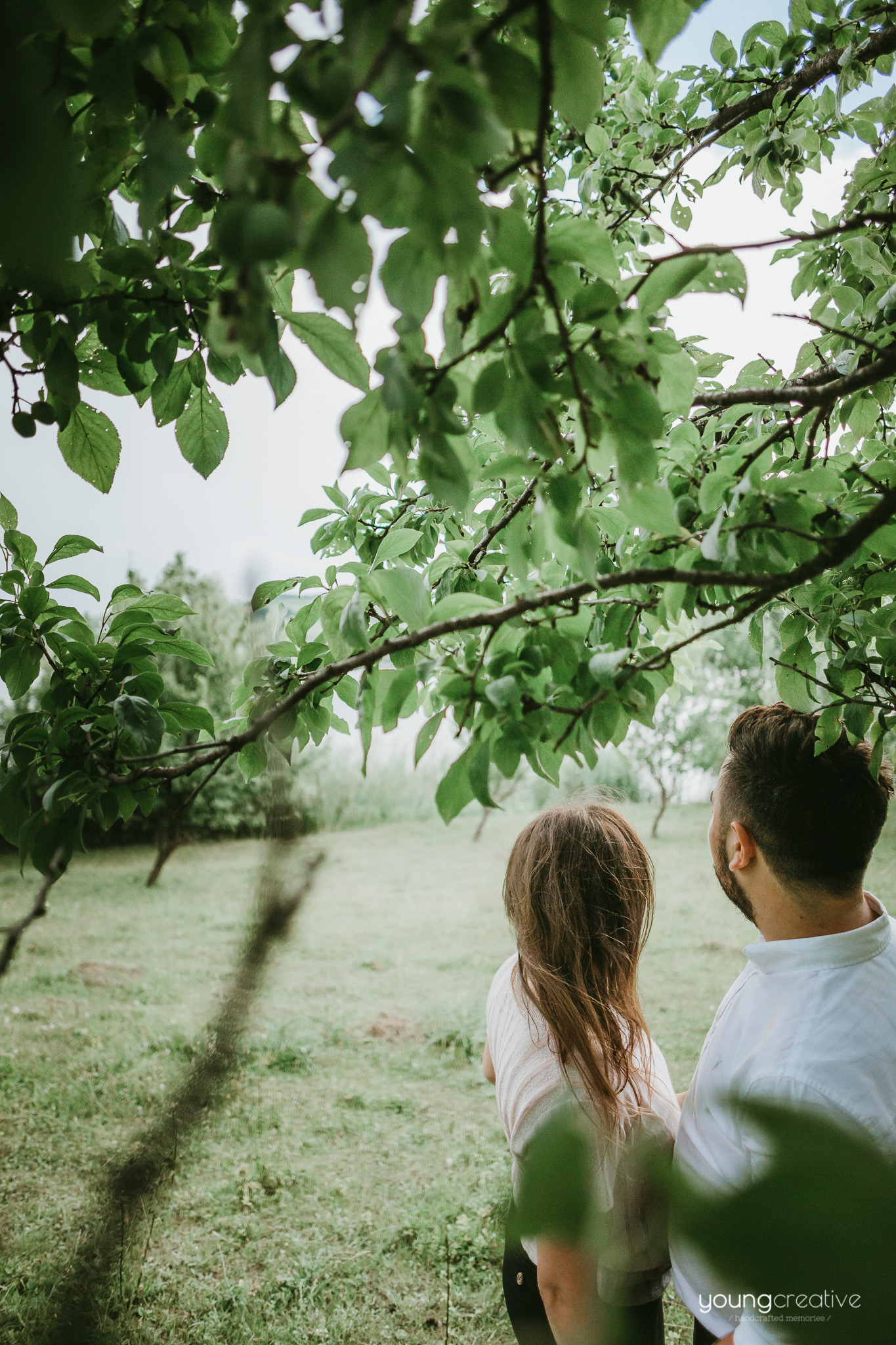 Iulia & Constantin | youngcreative.info media © Dan Filipciuc, Cristina Bejan | save the date Suceava