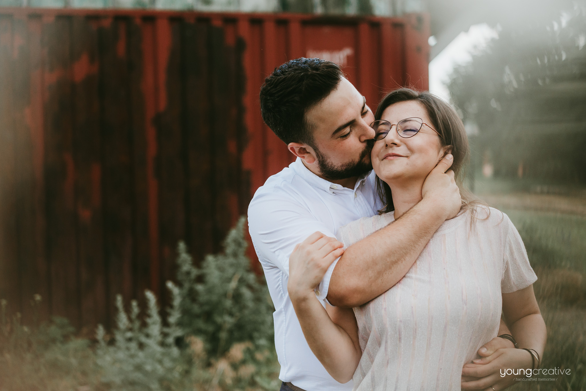 Iulia & Constantin | youngcreative.info media © Dan Filipciuc, Cristina Bejan | save the date Suceava