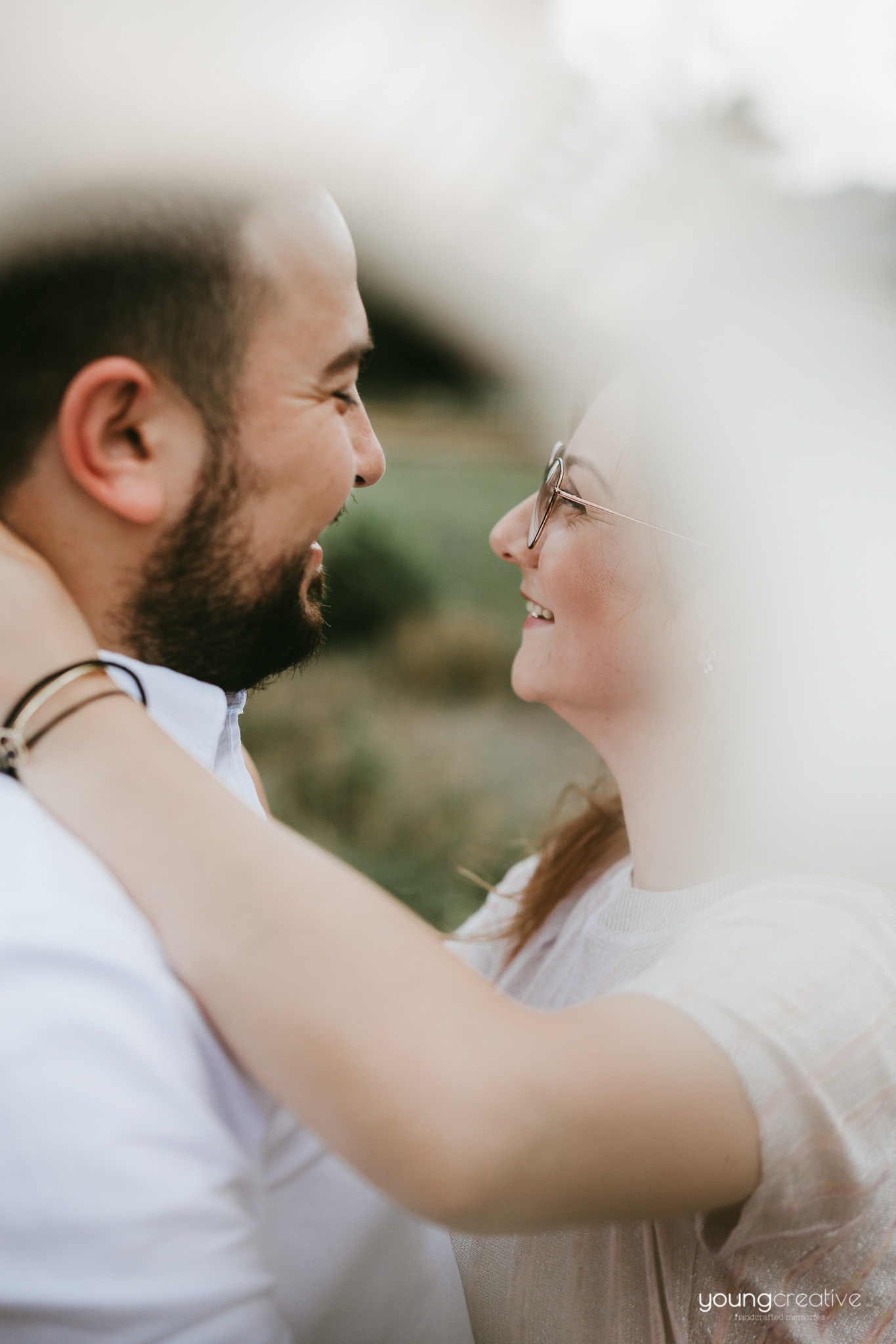 Iulia & Constantin | youngcreative.info media © Dan Filipciuc, Cristina Bejan | save the date Suceava