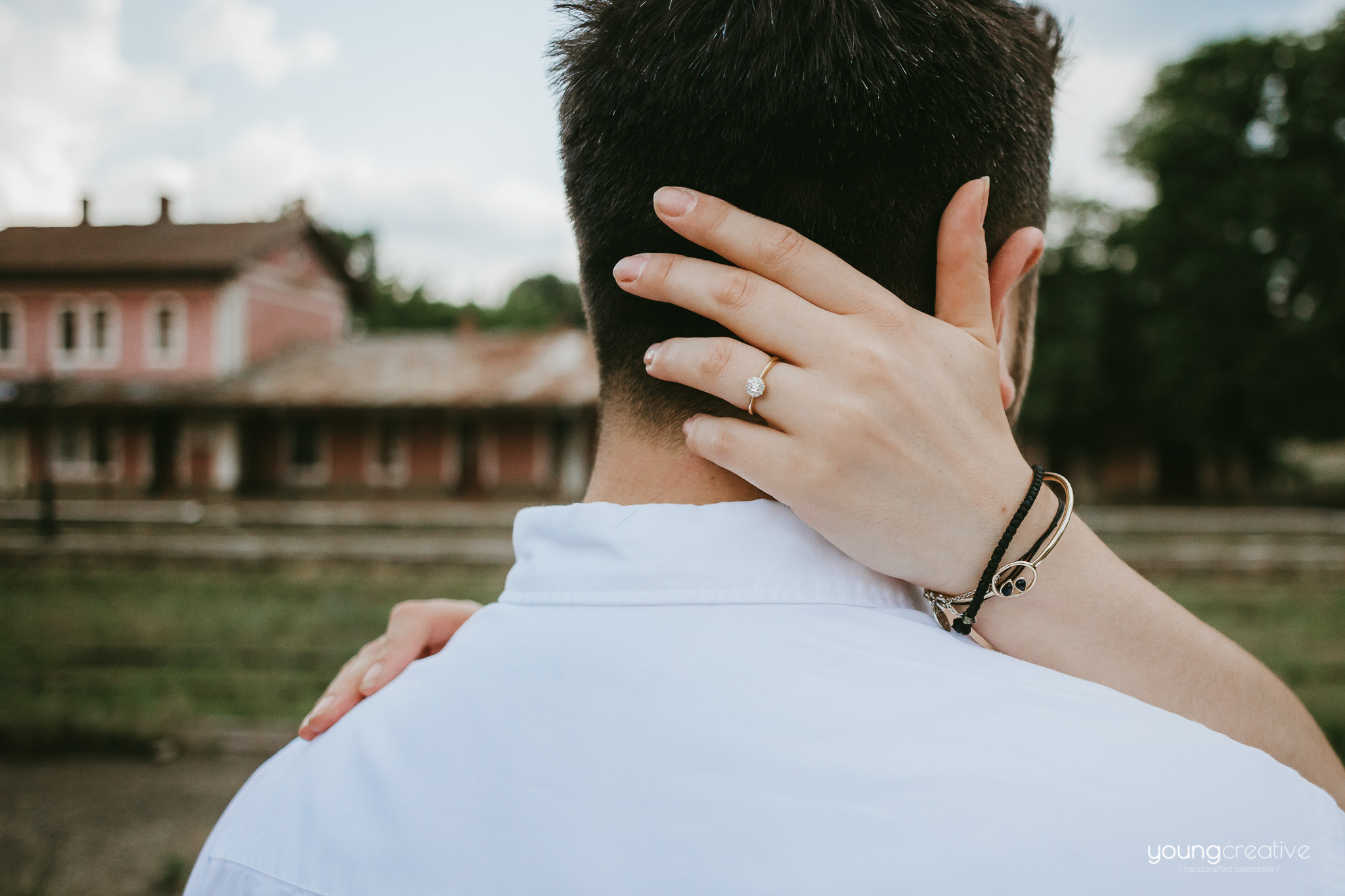 Iulia & Constantin | youngcreative.info media © Dan Filipciuc, Cristina Bejan | save the date Suceava