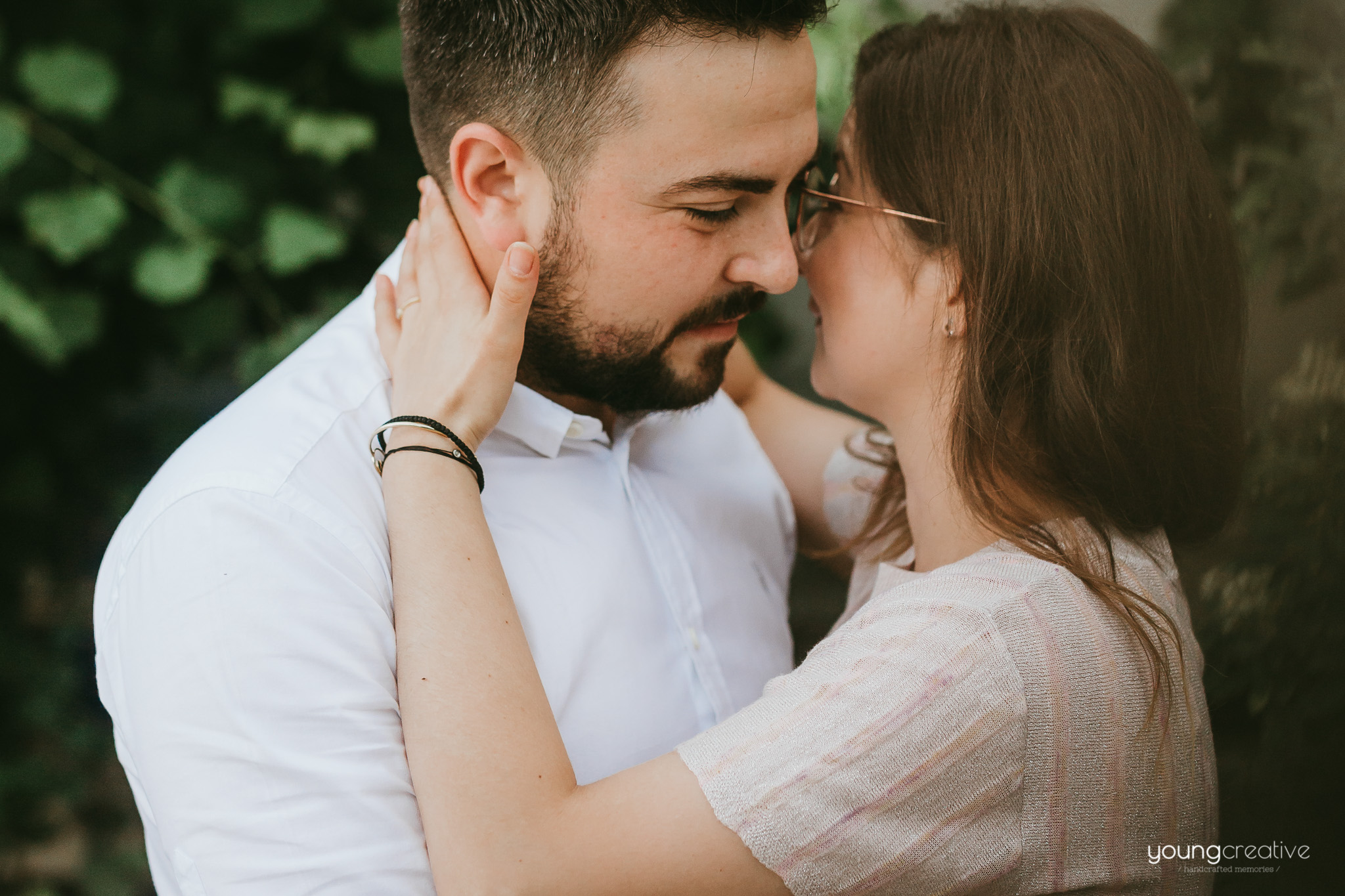 Iulia & Constantin | youngcreative.info media © Dan Filipciuc, Cristina Bejan | save the date Suceava