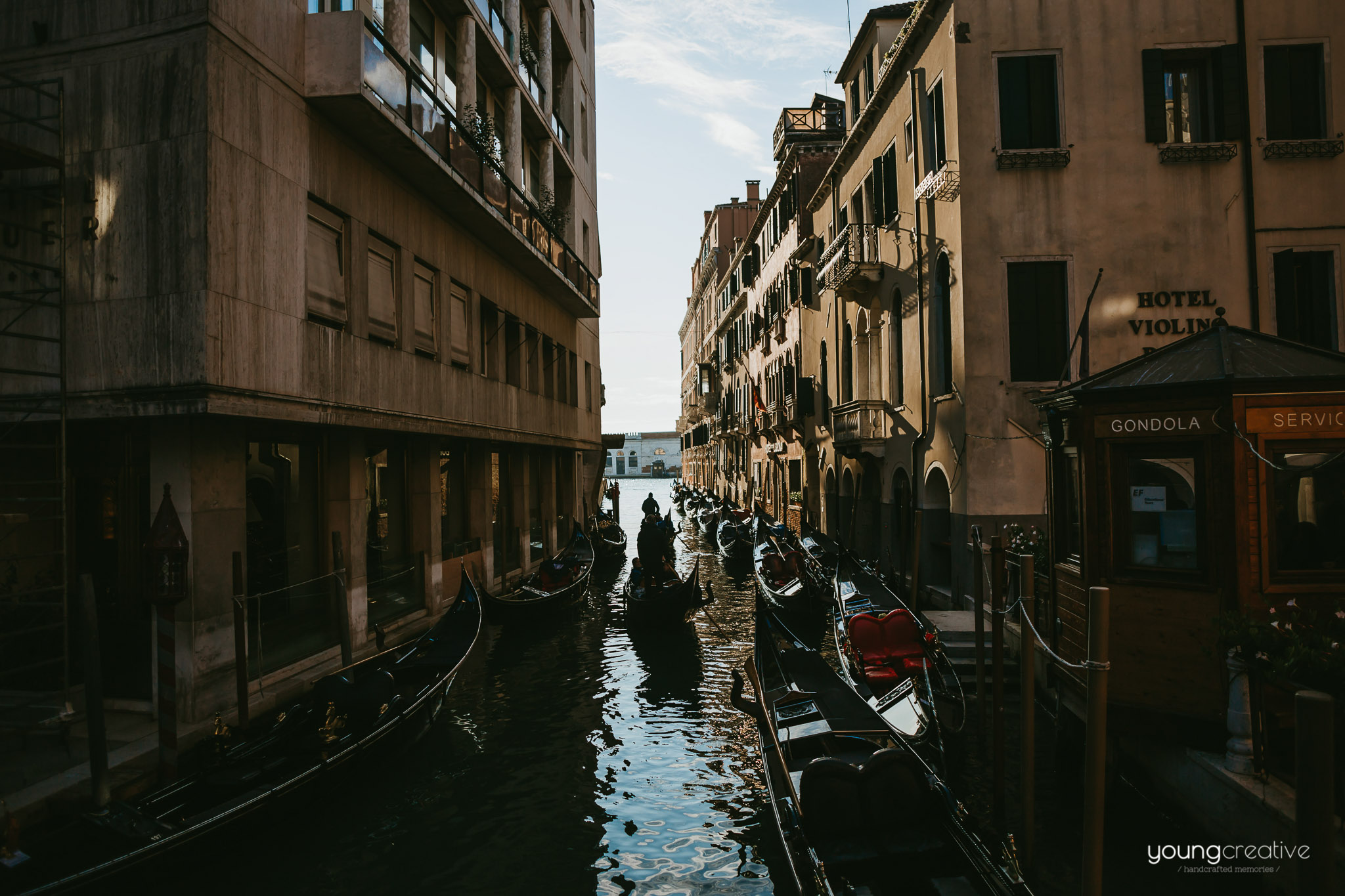 Travel with us @ Venice | European wedding photographers, based in Romania with availability for destination stories worldwide | youngcreative.info