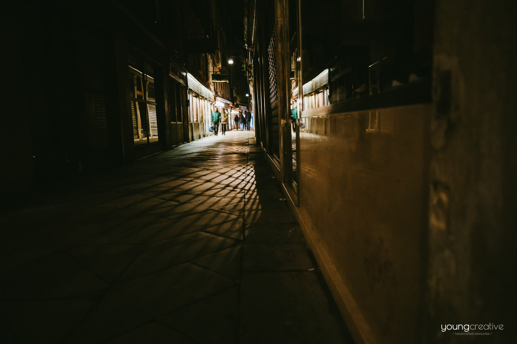 Travel with us @ Venice | European wedding photographers, based in Romania with availability for destination stories worldwide | youngcreative.info