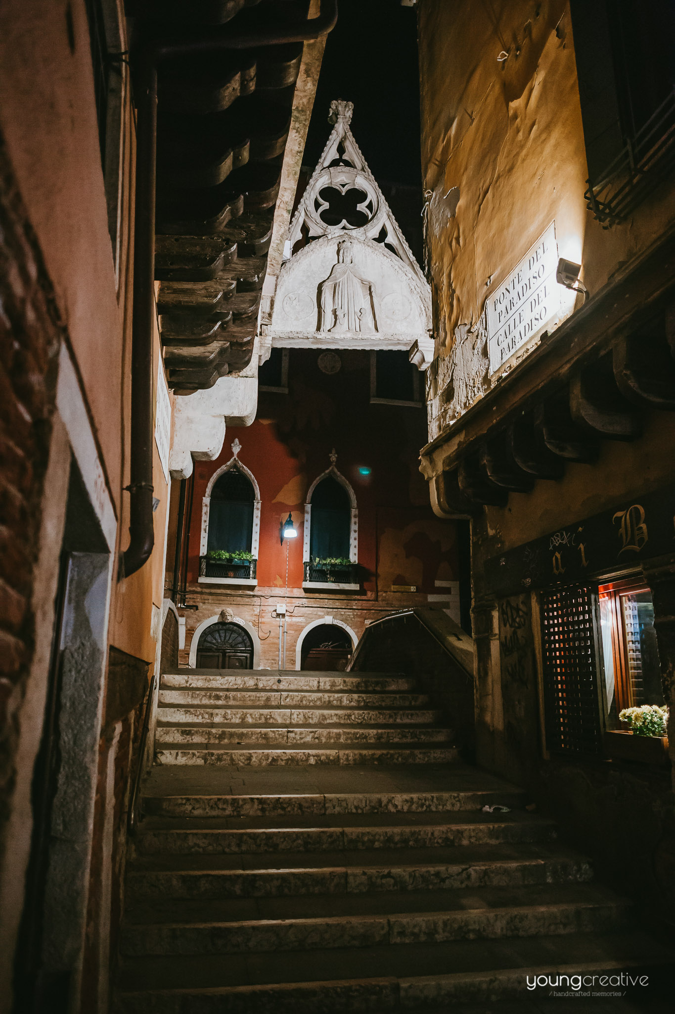 Travel with us @ Venice | European wedding photographers, based in Romania with availability for destination stories worldwide | youngcreative.info