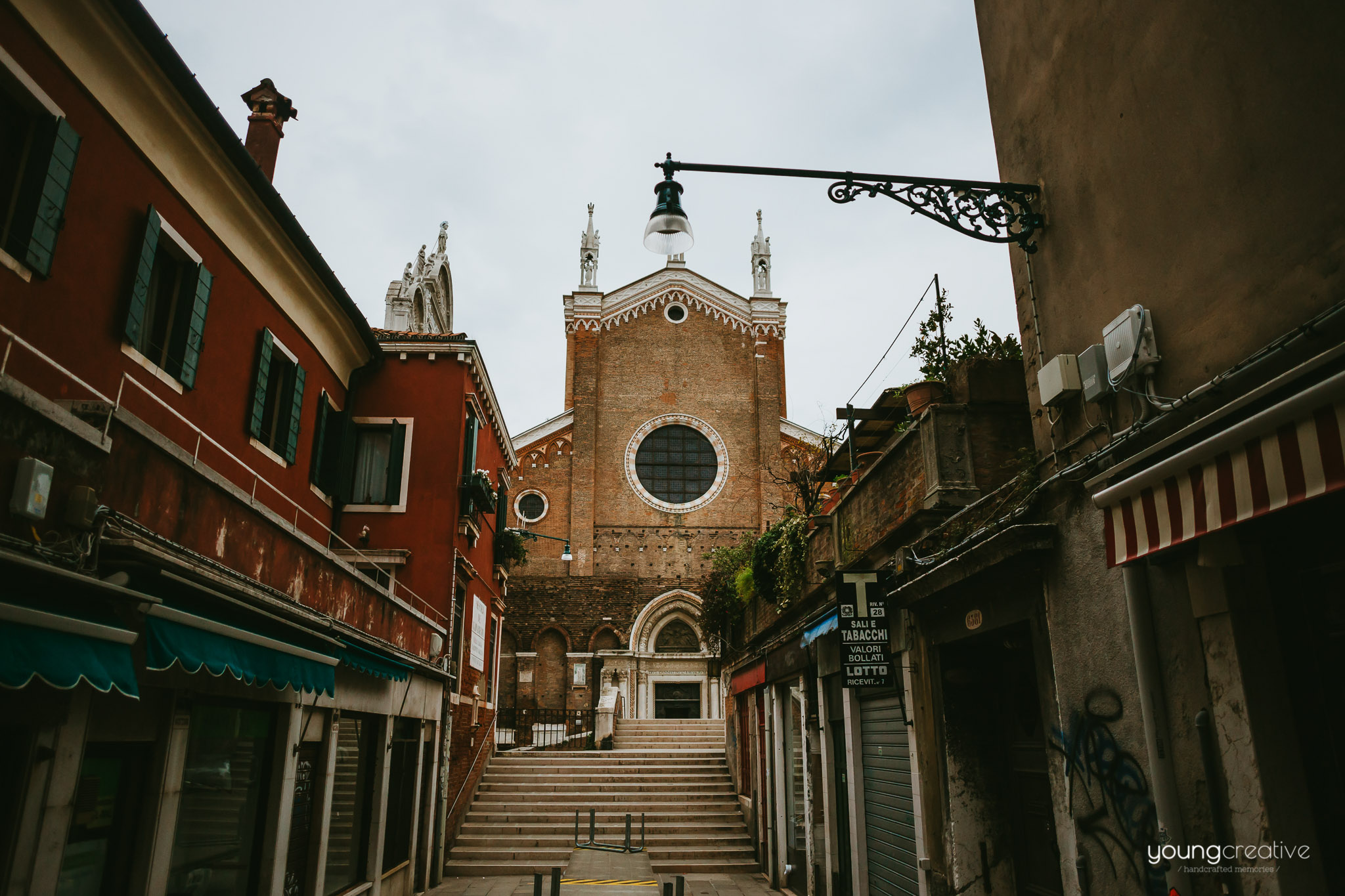 Travel with us @ Venice | European wedding photographers, based in Romania with availability for destination stories worldwide | youngcreative.info