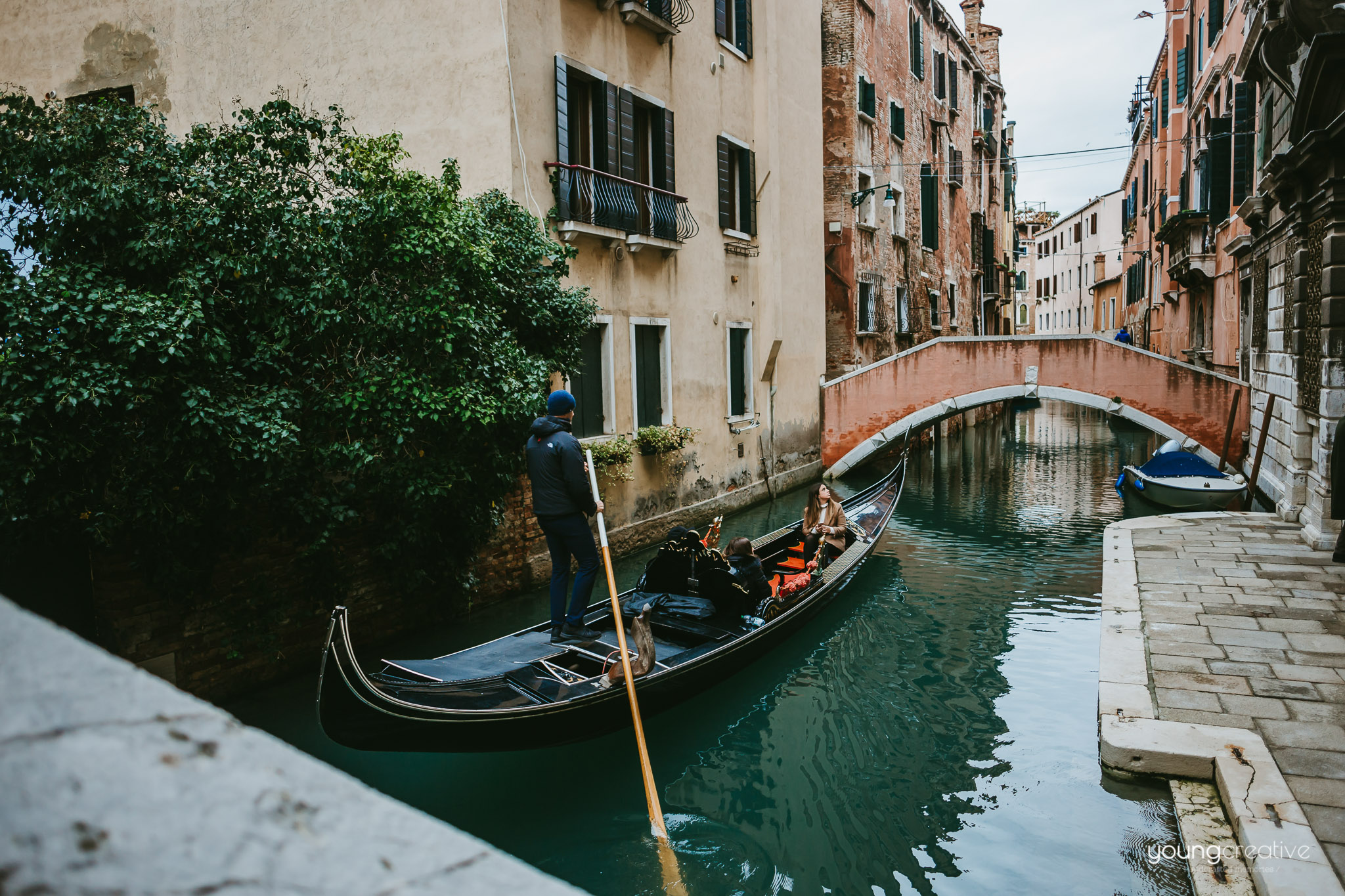 Travel with us @ Venice | European wedding photographers, based in Romania with availability for destination stories worldwide | youngcreative.info