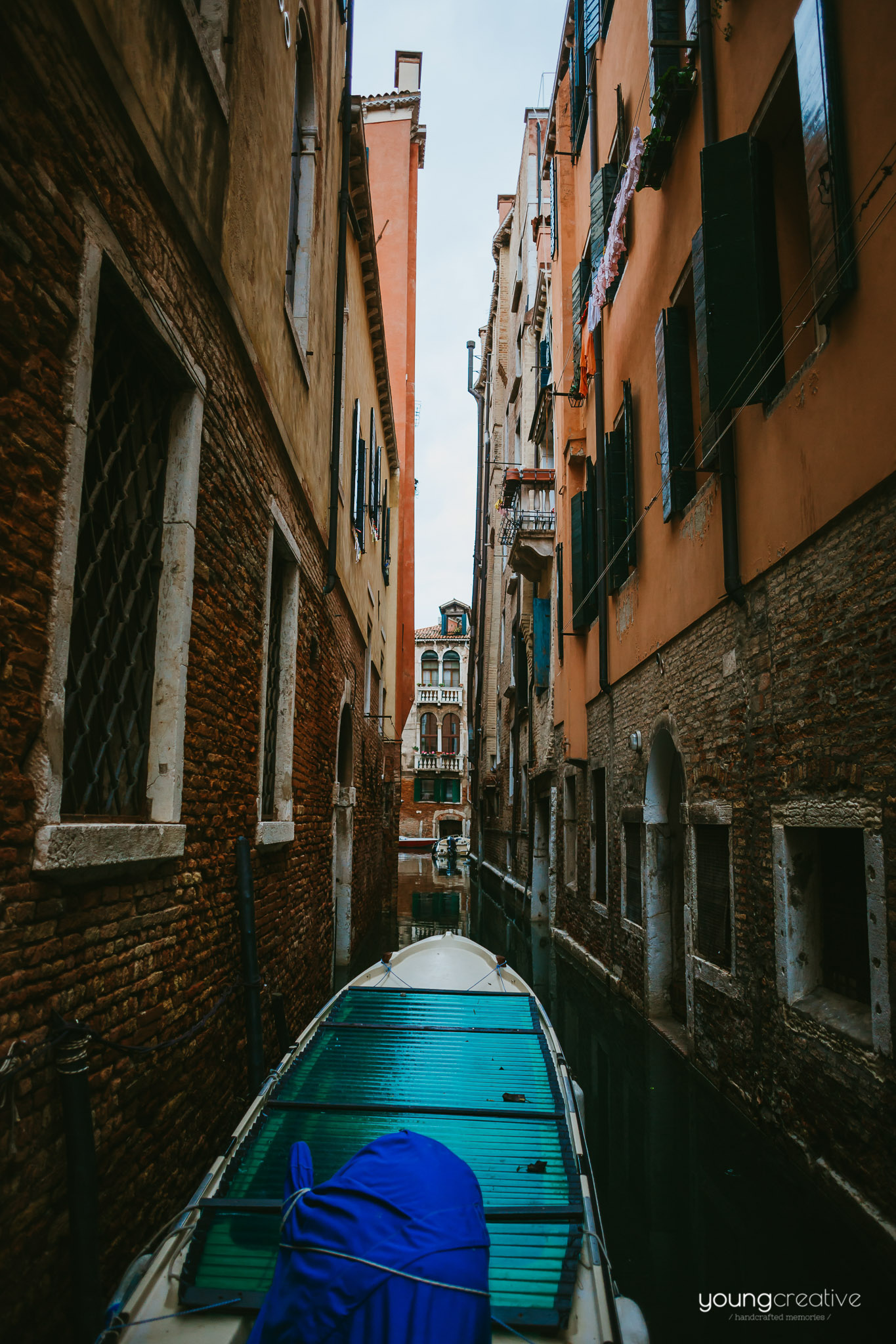 Travel with us @ Venice | European wedding photographers, based in Romania with availability for destination stories worldwide | youngcreative.info