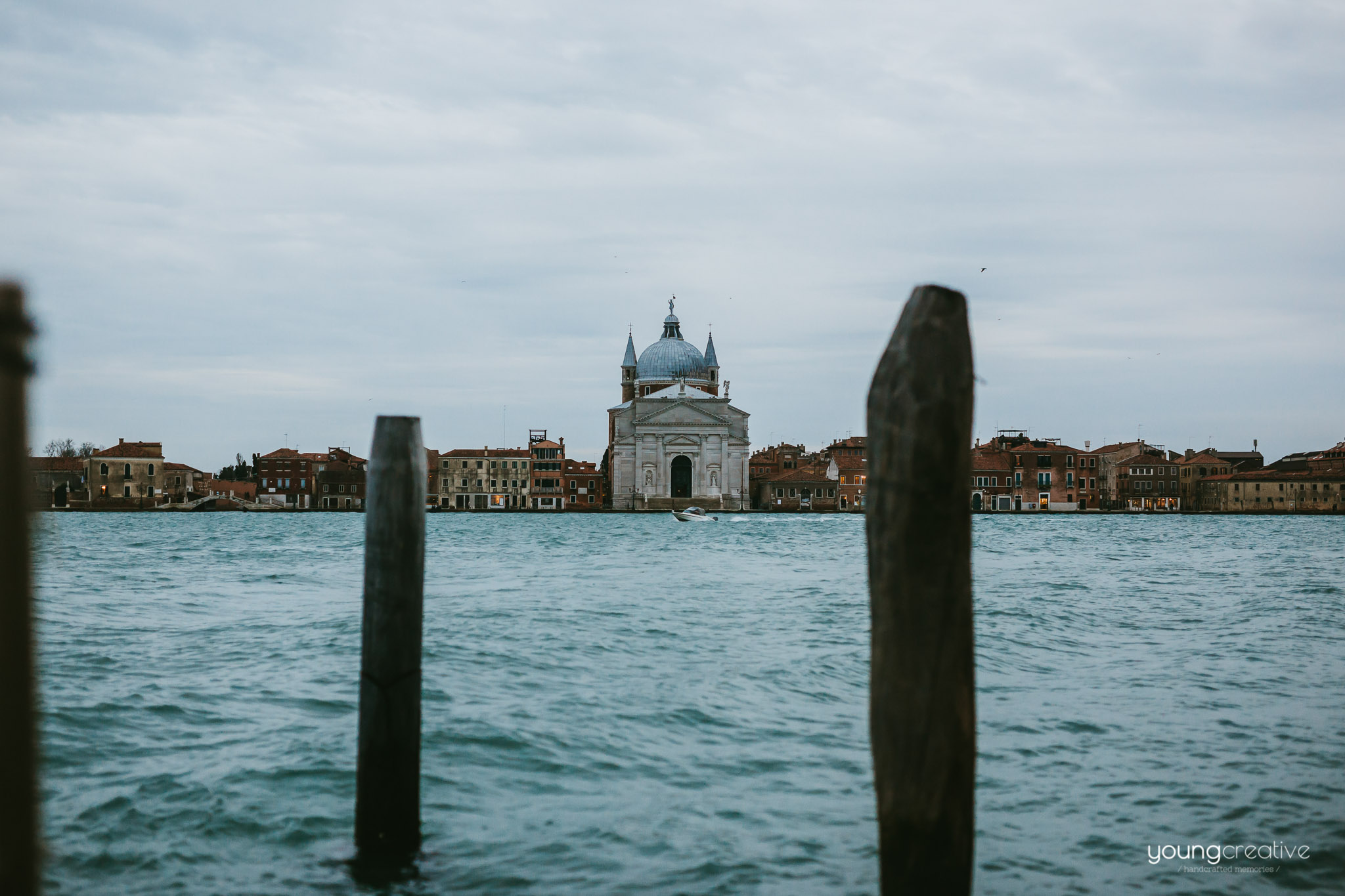 Travel with us @ Venice | European wedding photographers, based in Romania with availability for destination stories worldwide | youngcreative.info